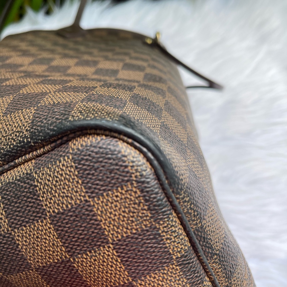 Louis Vuitton Neverfull GM - Picture 12 of 16